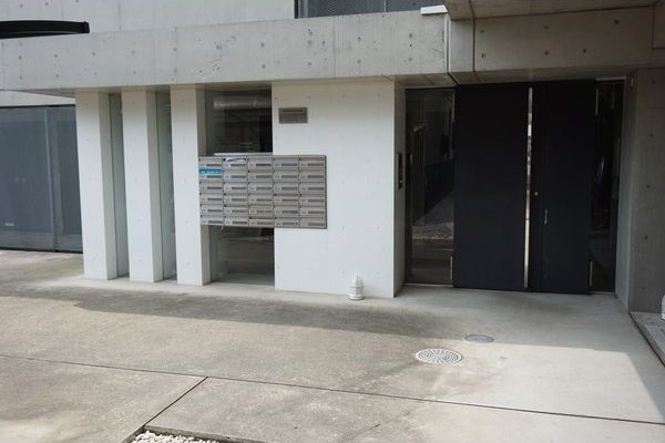 クレイタスパークIVの玄関