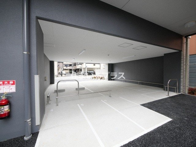 エスリードレジデンス都島NORTHの駐車場