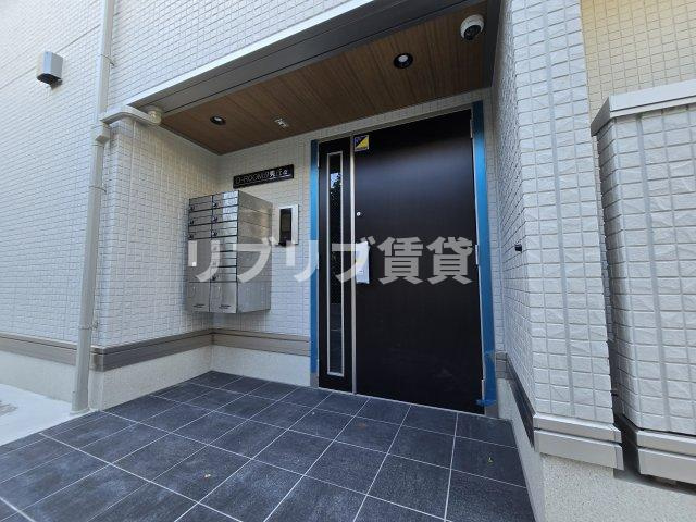 D-ROOM汐見丘αのエントランス
