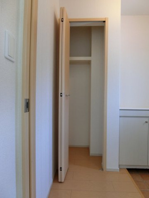 【収納】 | セレノジュール | イメージ101号室の写真