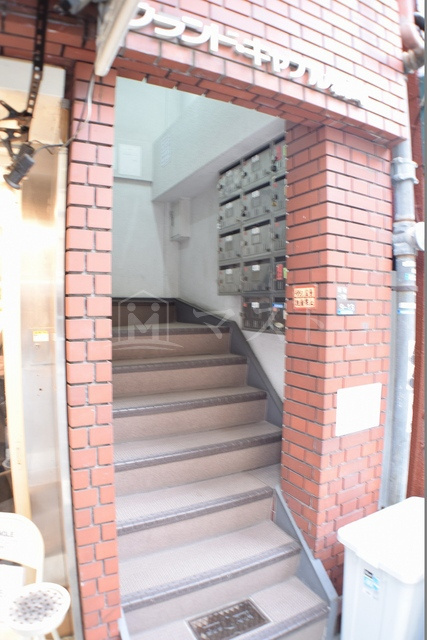 グランドキャナル新町のエントランス