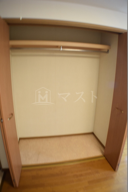 グランドキャナル新町の収納