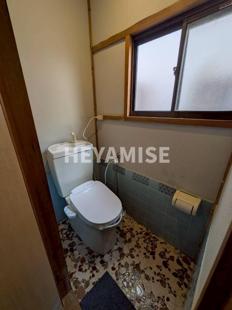 赤迫3丁目戸建のトイレ