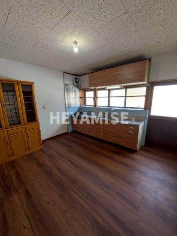 赤迫3丁目戸建の内装