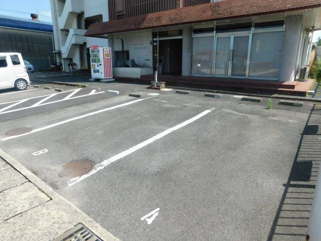 【駐車場】 | ユーレジデンスサンミラー