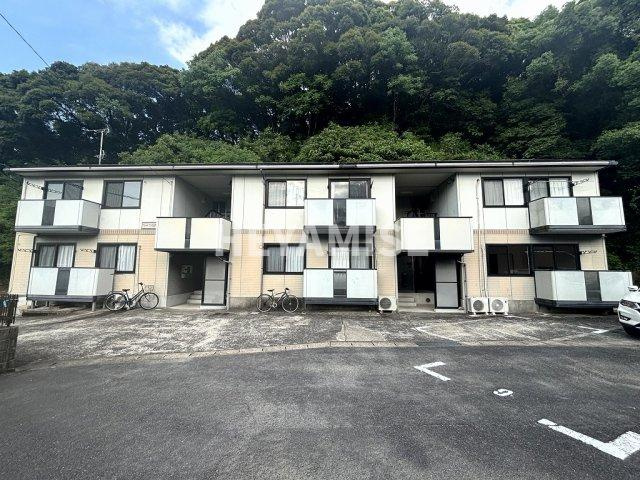 フォーレスト久山B棟の外観