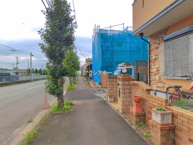 所沢市下富・全1棟　新築一戸建　～LDK16.2帖～の前面道路含む現地写真|現地写真（2026年7月7日撮影）