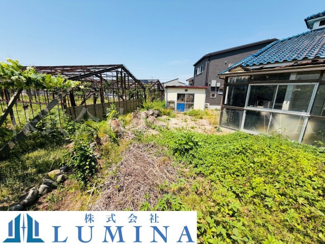 笛吹市石和町上平井　売地の外観