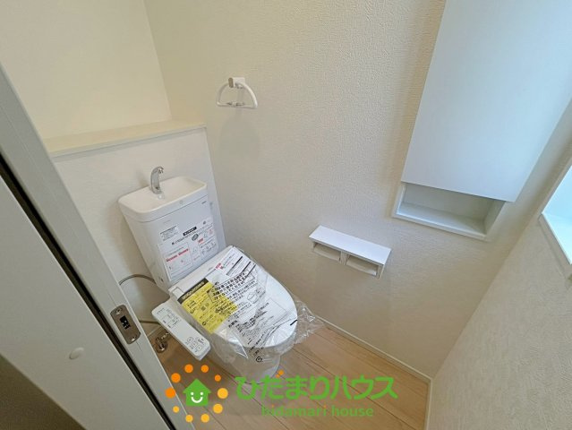 杉戸町杉戸第27　新築一戸建て　クレイドルガーデンのトイレ