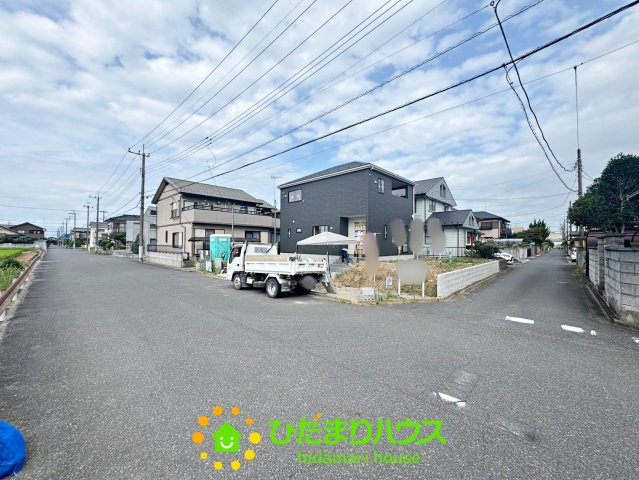 杉戸町杉戸第27　新築一戸建て　クレイドルガーデンの前面道路含む現地写真|2026/07/13　撮影