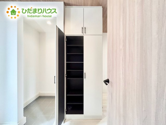 上尾市平方3期　新築戸建　グラファーレ03の収納