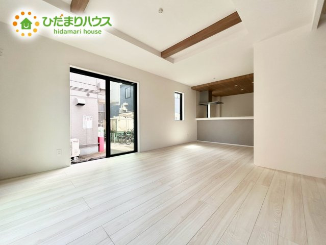 上尾市平方3期　新築戸建　グラファーレ03のダイニング