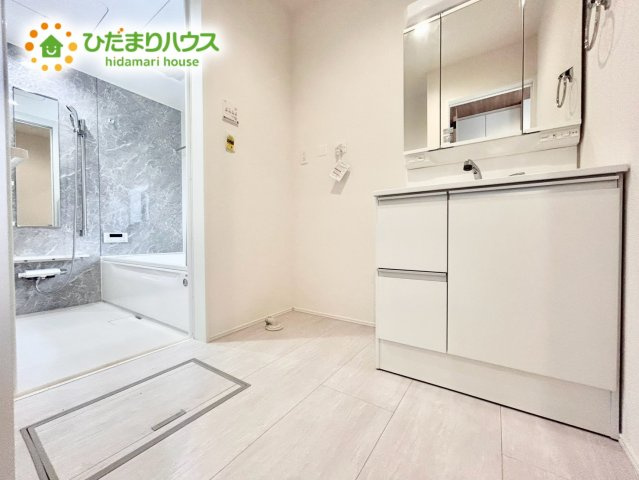 上尾市平方3期　新築戸建　グラファーレ03の脱衣所