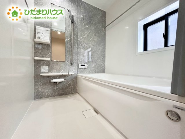 上尾市平方3期　新築戸建　グラファーレ03の浴室