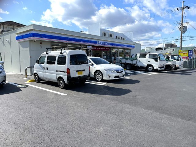 カーサグランデ ＡＮの周辺|近くのコンビニ