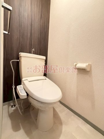 レジデンス２１ＴＨ　C棟のトイレ|ゆったりとした空間のトイレです