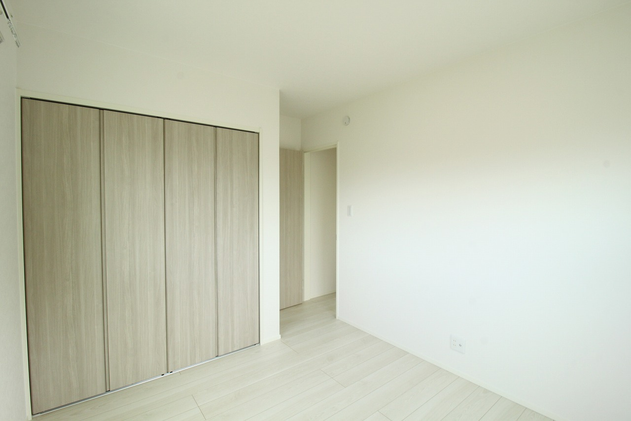 高知市瀬戸東町3丁目　新築戸建　②　【全2区画】の洋室|2Ｆ　北西の部屋　5.1帖+CL