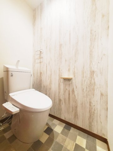 ボワヴェール八木のトイレ|※写真は別部屋です。