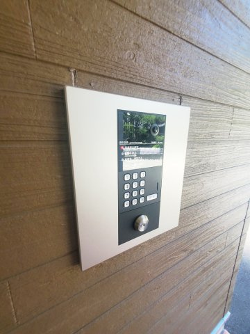 ボワヴェール八木のセキュリティ|※写真は別部屋です。