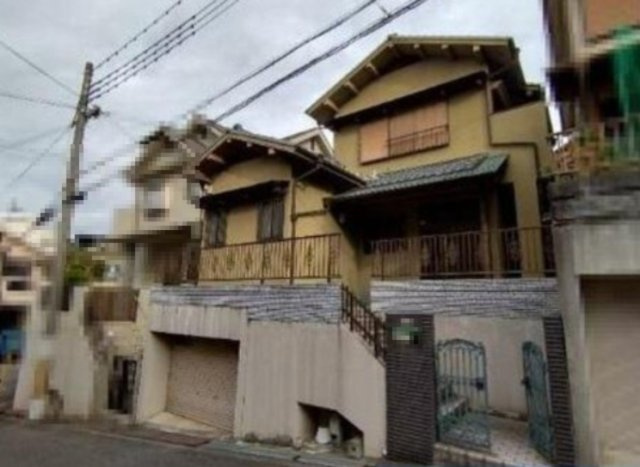 東中振1丁目　中古一戸建て