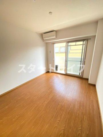 大阪市東淀川区柴島２丁目の賃貸マンションの居間・リビング