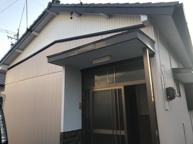 吉川町102番1貸家群