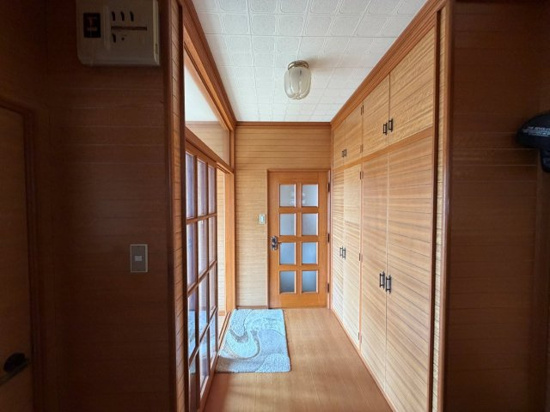 北見市緑ヶ丘１丁目２５番４号　平家建中古売家の玄関