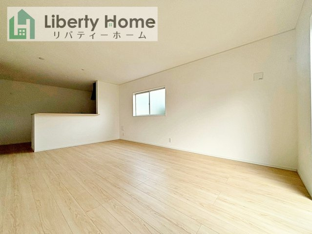守谷市本町第12　新築戸建　1号棟の居間・リビング