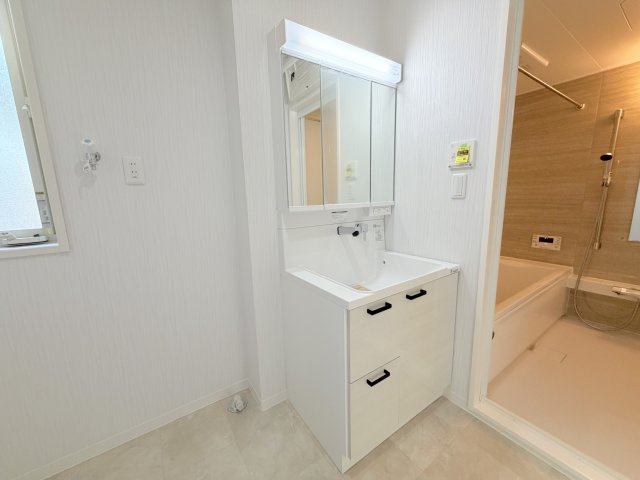 三苫2丁目戸建ての独立洗面台