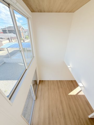 三苫2丁目戸建ての居間・リビング