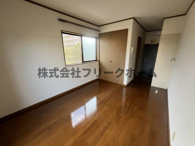 武蔵野市境５丁目のアパートの寝室