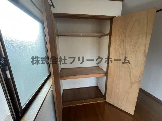 武蔵野市境５丁目のアパートの収納