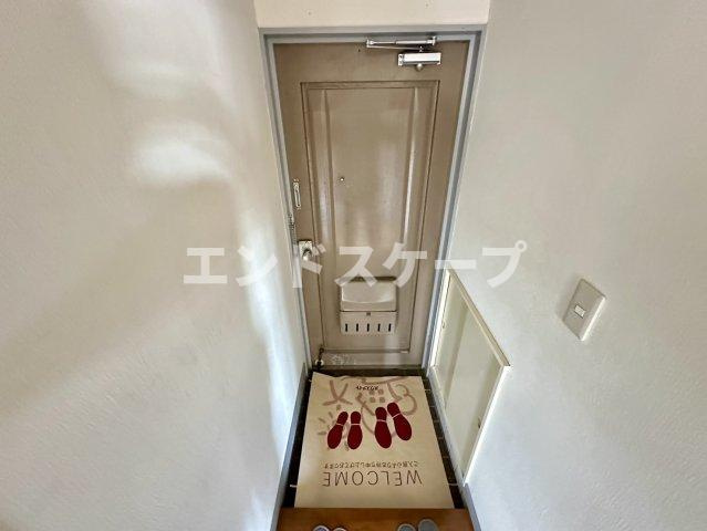 今井マンションの玄関|高崎、前橋のお部屋探しはエンドスケープまで！お客様の理想お聞かせ下さい♪