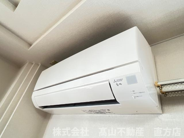 直方市大字感田のアパートの設備|エアコン