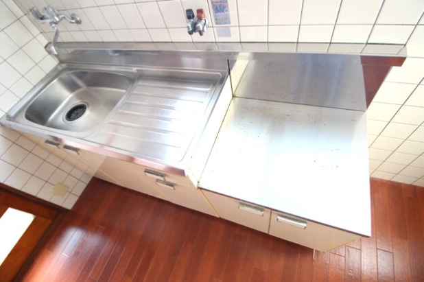 尼崎市！土地165㎡ 鉄骨造1棟アパート 新耐震のキッチン