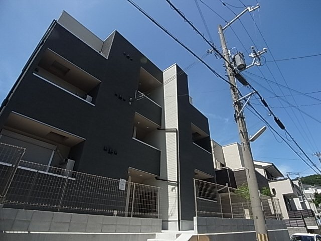 神戸市須磨区明神町１丁目のアパートの外観
