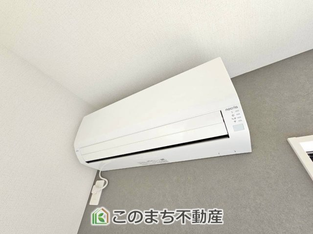 リナージュ那須塩原市関谷23-1期の設備|LDKに大容量のエアコンが備わってます。