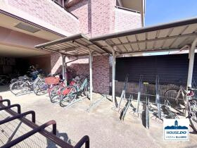 R8,7月リフォーム完了予定！宝マンション小田井ウエストの駐輪場|駐輪場は屋内もしくは、屋根付きです。