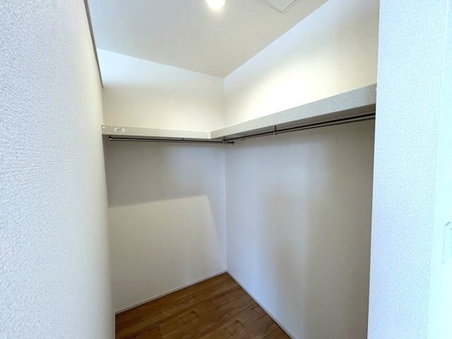 リーブルガーデンS第12富士見町時沢　2号棟の収納|2階洋室➀収納　ウォークインクローゼットです