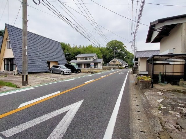 嬉野市塩田町土地の前面道路含む現地写真