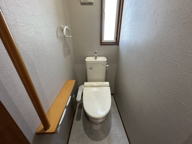 神戸市西区玉津町今津戸建のトイレ