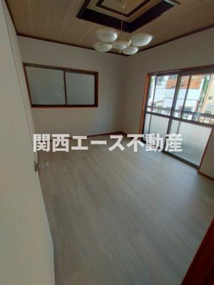  | 日下町７丁目貸家