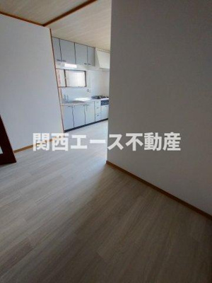  | 日下町７丁目貸家
