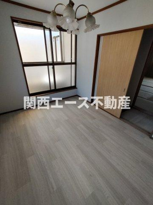  | 日下町７丁目貸家