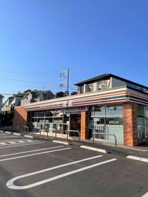 セブンイレブン町田金…まで353m