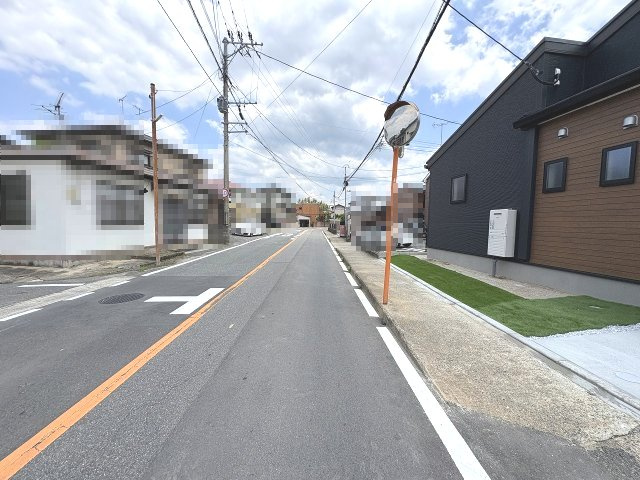 【その他】 | 糟屋郡粕屋町甲仲原1丁目・平屋　1号棟（全1棟）【仲介手数料無料・0円】 | 現地写真。前面道路です。