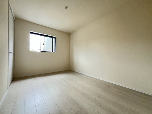 【子供部屋】 | 糟屋郡粕屋町甲仲原1丁目・平屋　1号棟（全1棟）【仲介手数料無料・0円】 | 現地写真。