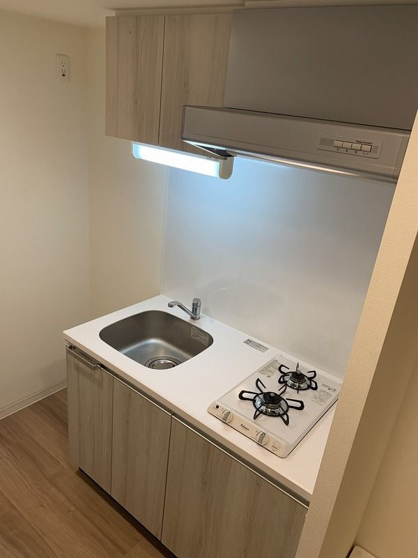 ララプレイス大阪新町ヴェレのキッチン
