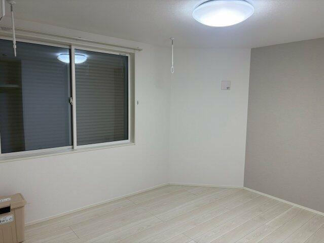 同棟別室