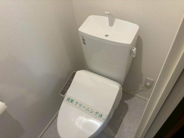 同棟別室